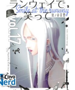 Smile Down the Runway Vol.17