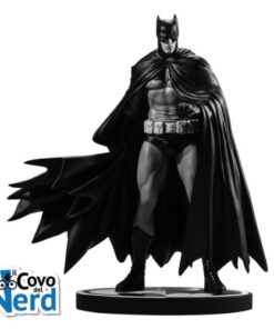 Batman Figure Black & White - DC Direct Resin - McFarlane Toys - Lee Weeks - 19 Cm