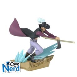 Dracule Mihawk Figure