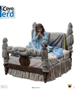 Possessed Regan McNeil - The Exorcist Deluxe Art Scale Statue 1/10 14 cm