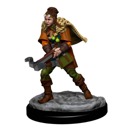 Pathfinder Battles: Premium Painted Figure - Human Ranger Female