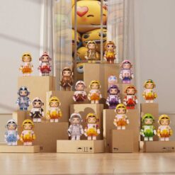 MEGA SPACE MOLLY 100% × emoji™ Series Blind Box - Pop Mart