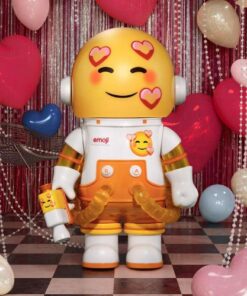 MEGA SPACE MOLLY 100% × emoji™ Series Blind Box - Pop Mart