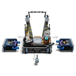 Personaggio di Mercoledì Addams - LEGO Wednesday