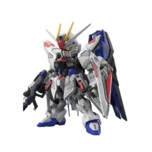 Master Grade - SD Freedom Gundam Model Kit 1/100