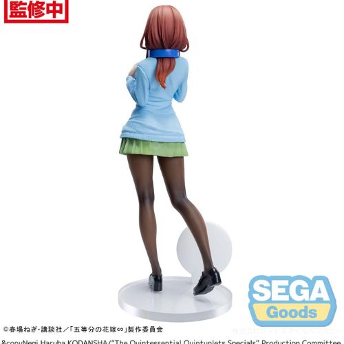 Miku Nakano Figure - The Quintessential Quintuplets Specials Figure - Luminasta- 20 cm - SEGA Goods