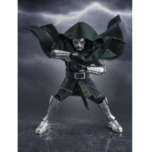 Marvel S.H.Figuarts Action Figure Doctor Doom (Avengers: Doomsday) 16 cm