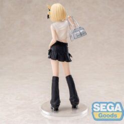 Chisato Nishikigi Street Snap Figure - Lycoris Recoil High Premium Figure - 20 cm - SEGA