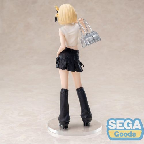 Chisato Nishikigi Street Snap Figure - Lycoris Recoil High Premium Figure - 20 cm - SEGA