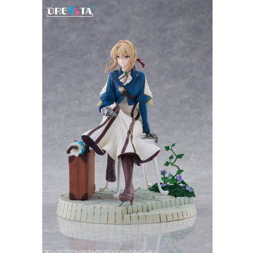 Violet Evergarden Figure - Violet Evergarden Dressta Figure Taito 17 cm - Taito