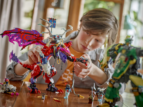 LEGO NINJAGO 71845 2 in 1 Jet Mech di Lloyd, Action Figure Trasformabile in Aereo Giocattolo con 5 Minifigure, Idea Regalo 9+ - immagine 3
