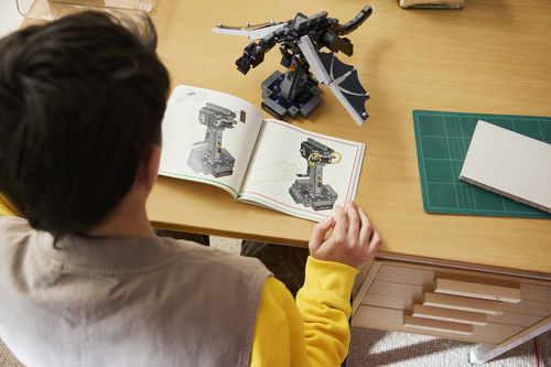 LEGO Minecraft 21595 Drago dell'End, Giocattolo Interattivo con Ali Mobili e Supporto, Regalo per Gamer e Bambini da 10 Anni - immagine 5