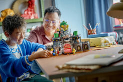 LEGO Super Mario Castello di Bowser con Mario fuoco - immagine 4
