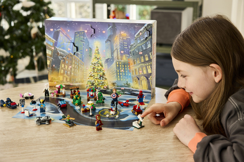 LEGO | Marvel 76340 Calendario dell'Avvento 2026, Giochi Bambini 6+ per Countdown di Natale con 24 Sorprese a Tema Supereroi - immagine 3
