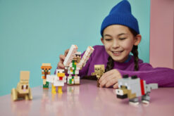 LEGO Minecraft 21592 Attacco nel Deserto del Fantino di Polli, Giocattolo con 6 Personaggi, Regalo per Gamer e Bambini da 9+ - immagine 4