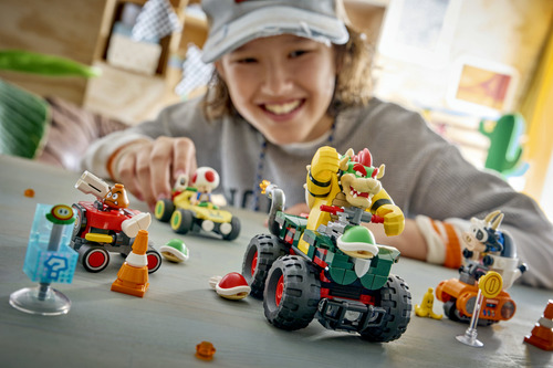 LEGO Super Mario Corsa ruggente di Bowser - immagine 3
